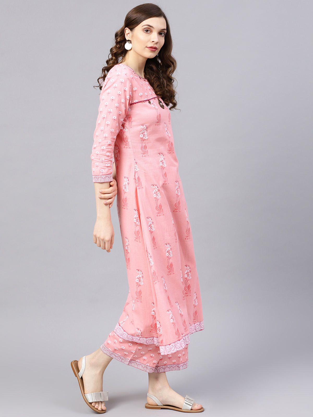 Comfy Pink Cotton Floral printed A-line fit kurta set