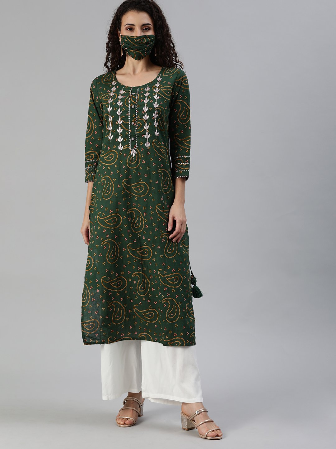 Ishin Women's Green Yoke Design Bandhani A-Line Kurta