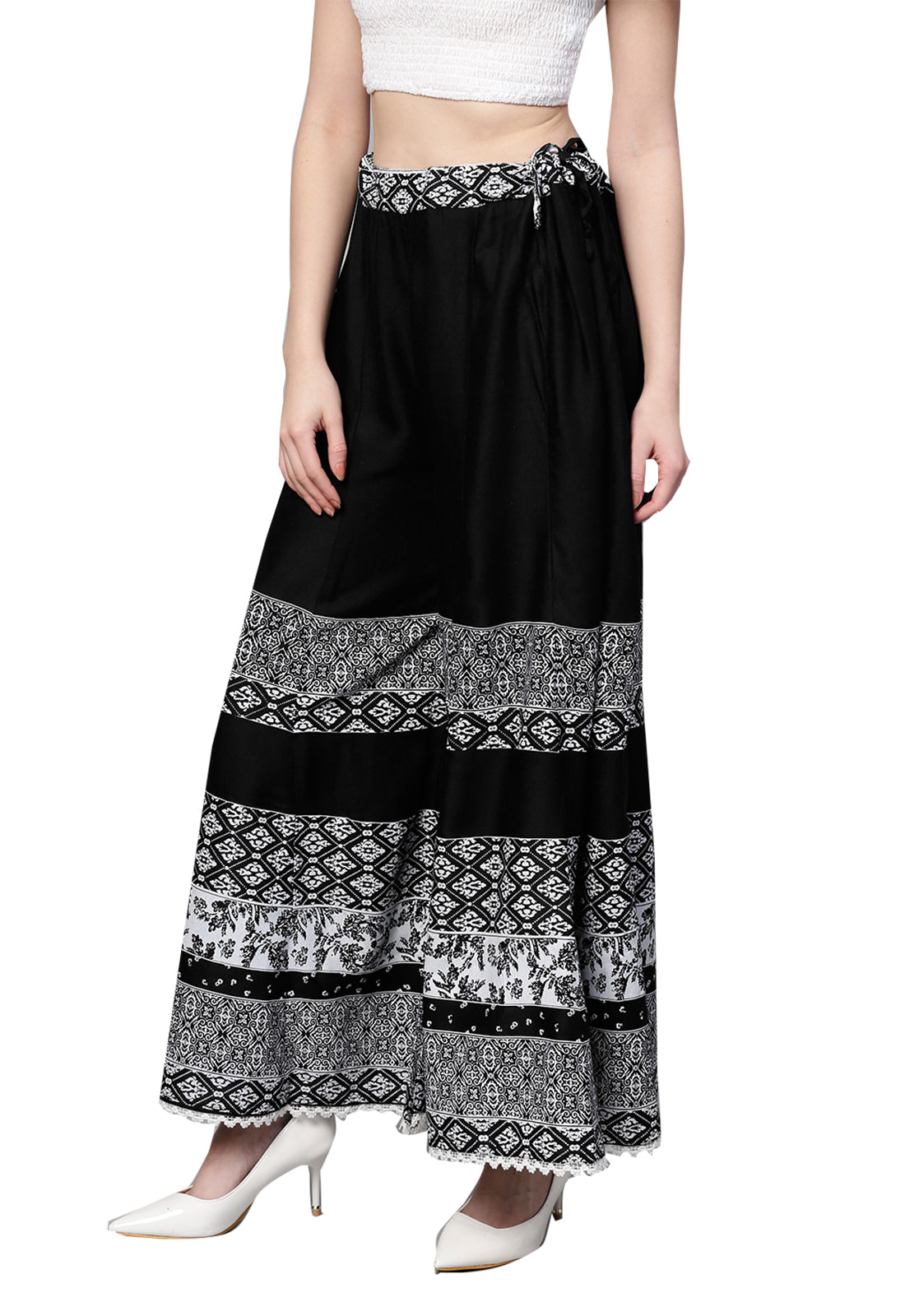 Ishin Women's Rayon Black Printed Palazzo With Lace
