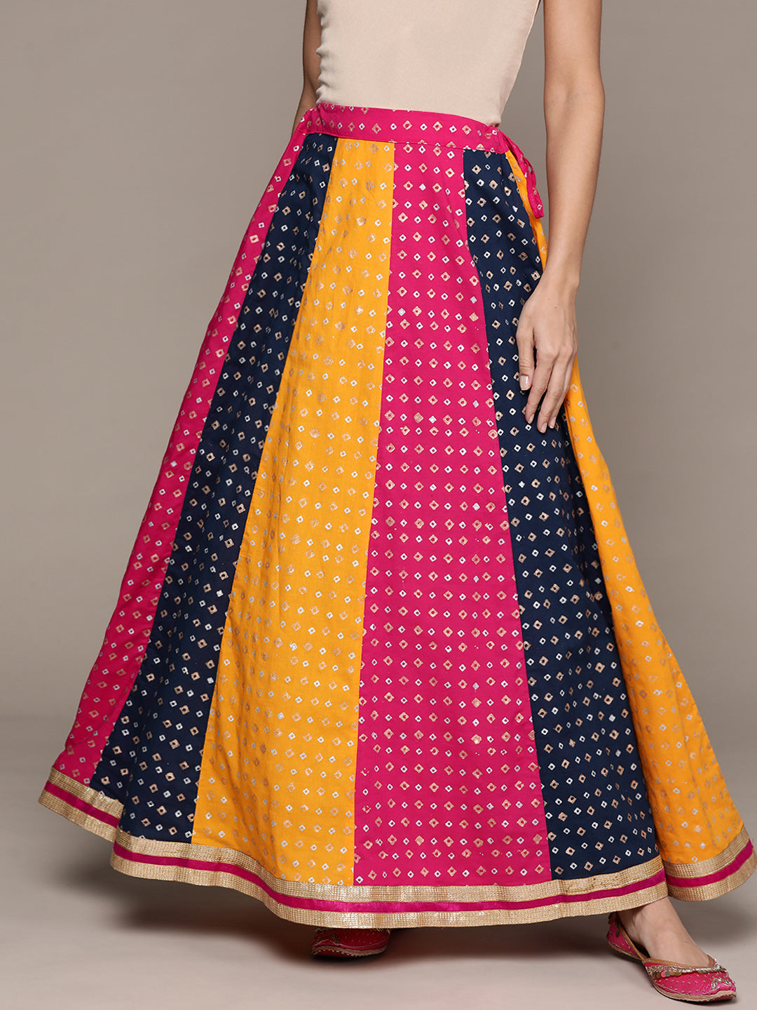 Ishin Women's Cotton Multicolor Bandhani Print Embellished Flared Maxi Skirt
