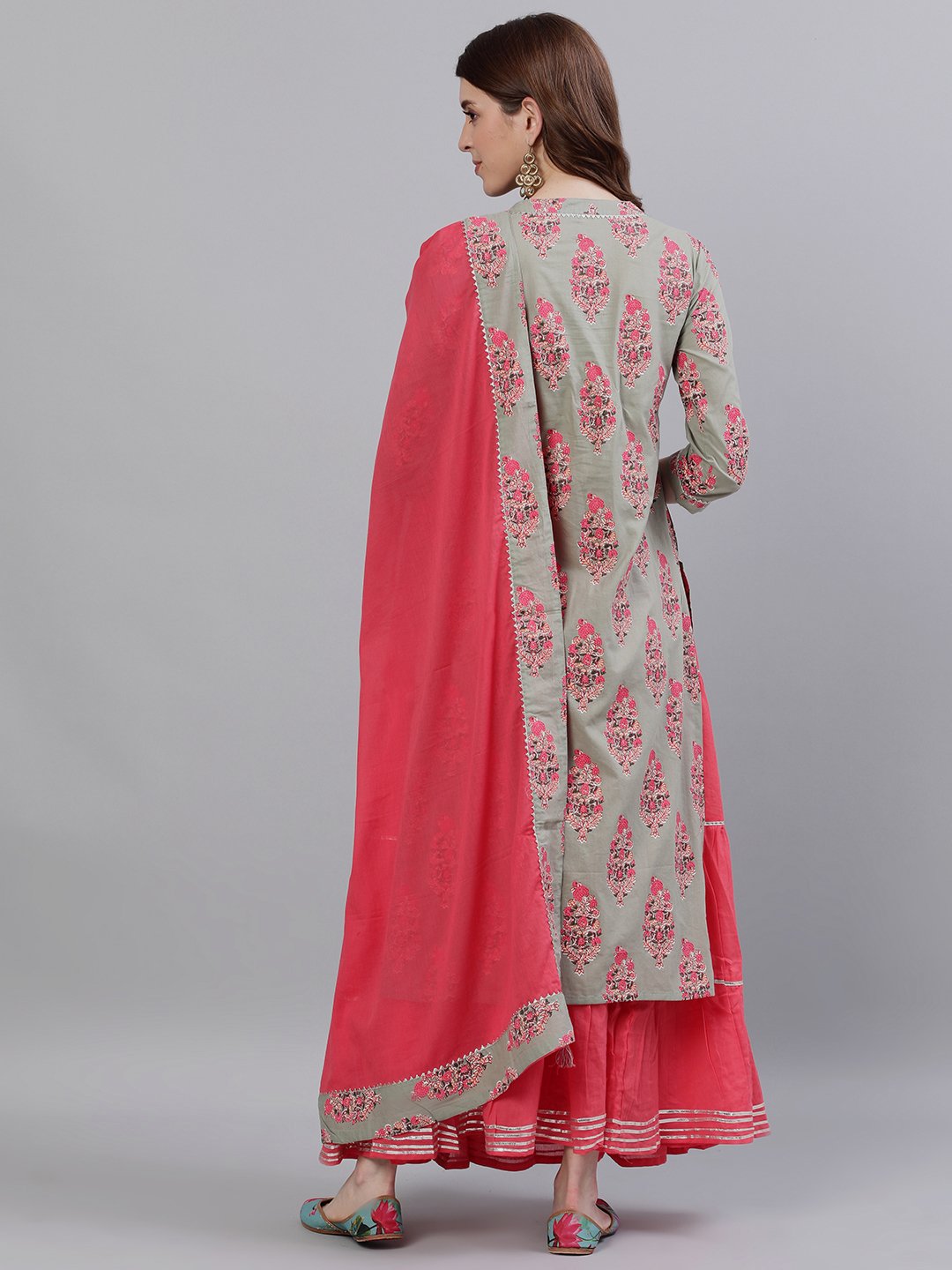 Ishin Women's Cotton Sea Green & Pink Gota Patti A-Line Kurta Skirt Dupatta Set