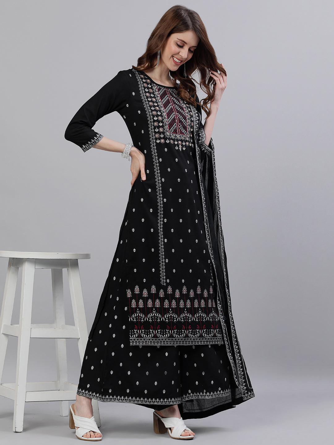 Graceful Black cotton printed with embroidery Straight Fit kurta set with dupatta