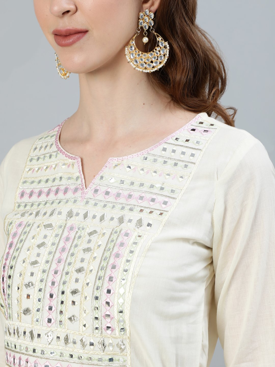 Ishin Women's Off White Embroidered Anarkali Tiered Kurta